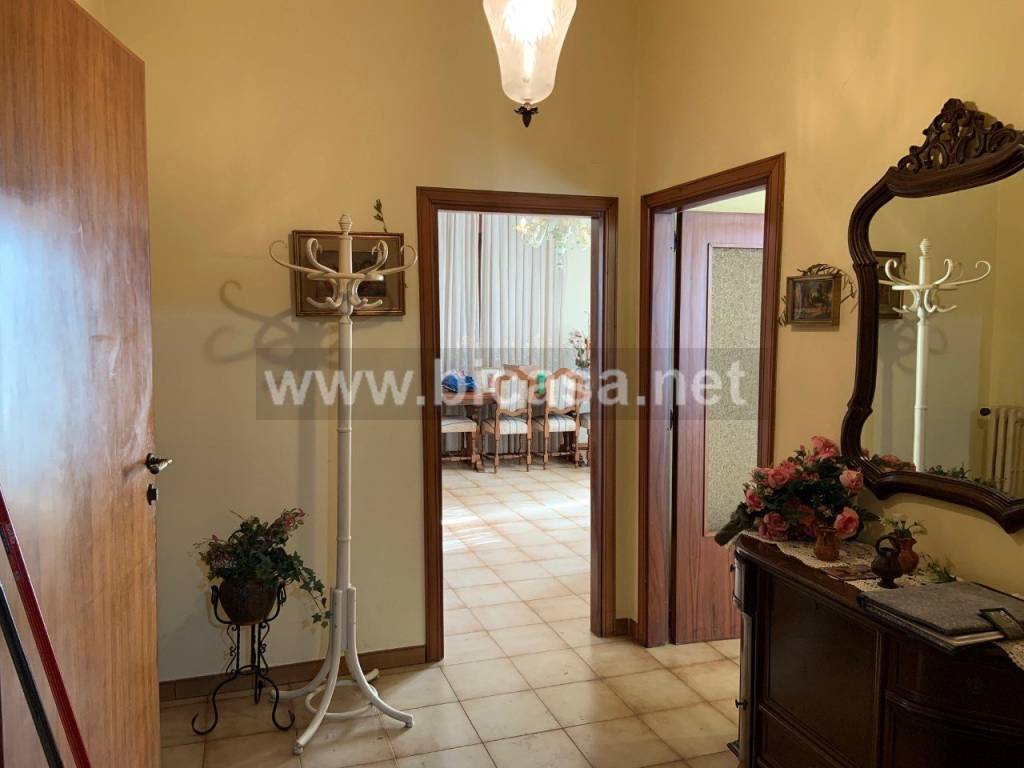 casa indipendente in vendita a Pesaro in zona Borgo Santa Maria