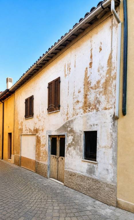 casa indipendente in vendita a Pesaro in zona Centro Città