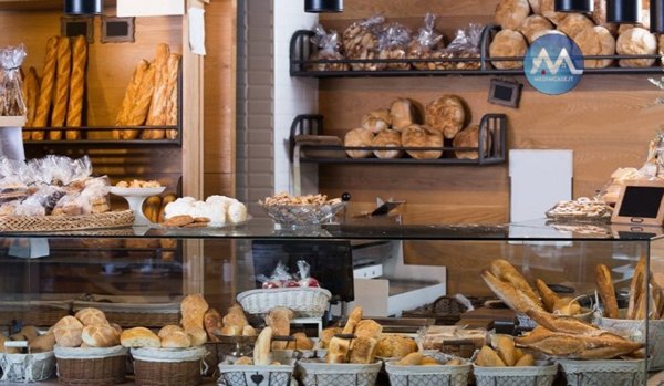 negozio in vendita a Pesaro in zona Centro Città