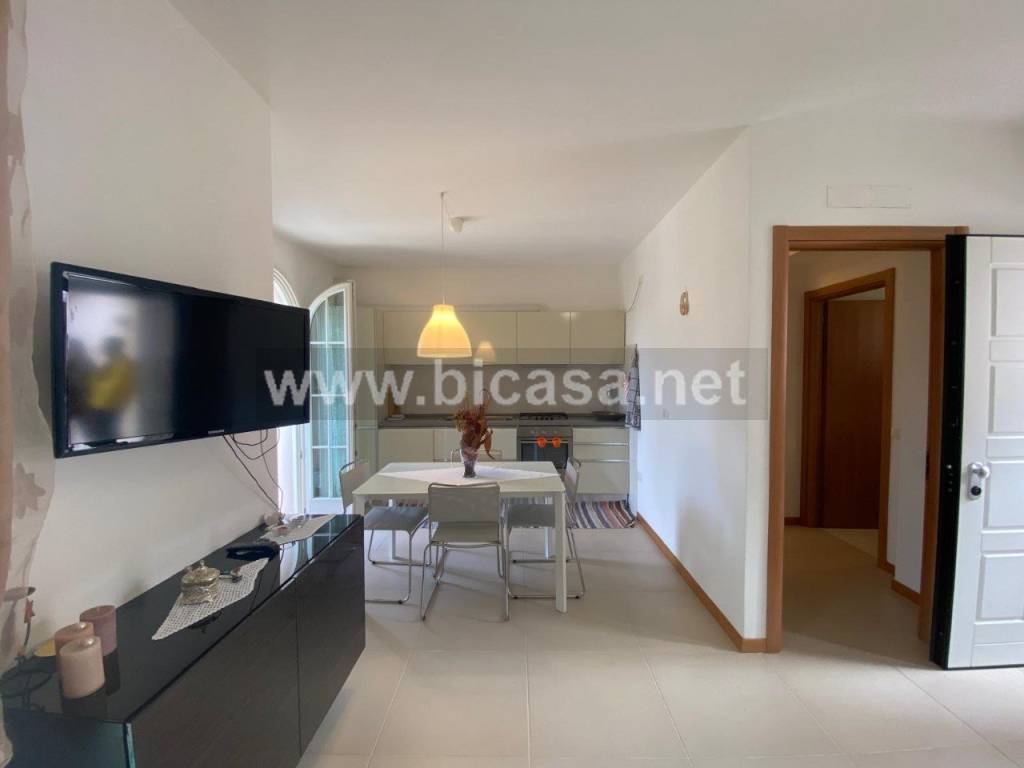 appartamento in vendita a Pesaro in zona Montegranaro