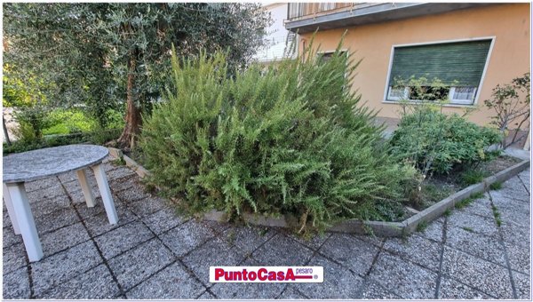appartamento in vendita a Pesaro in zona Centro Città