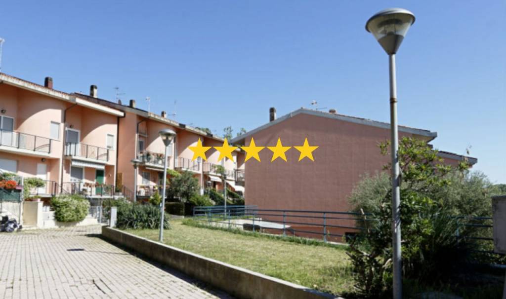 appartamento in vendita a Pesaro in zona Candelara