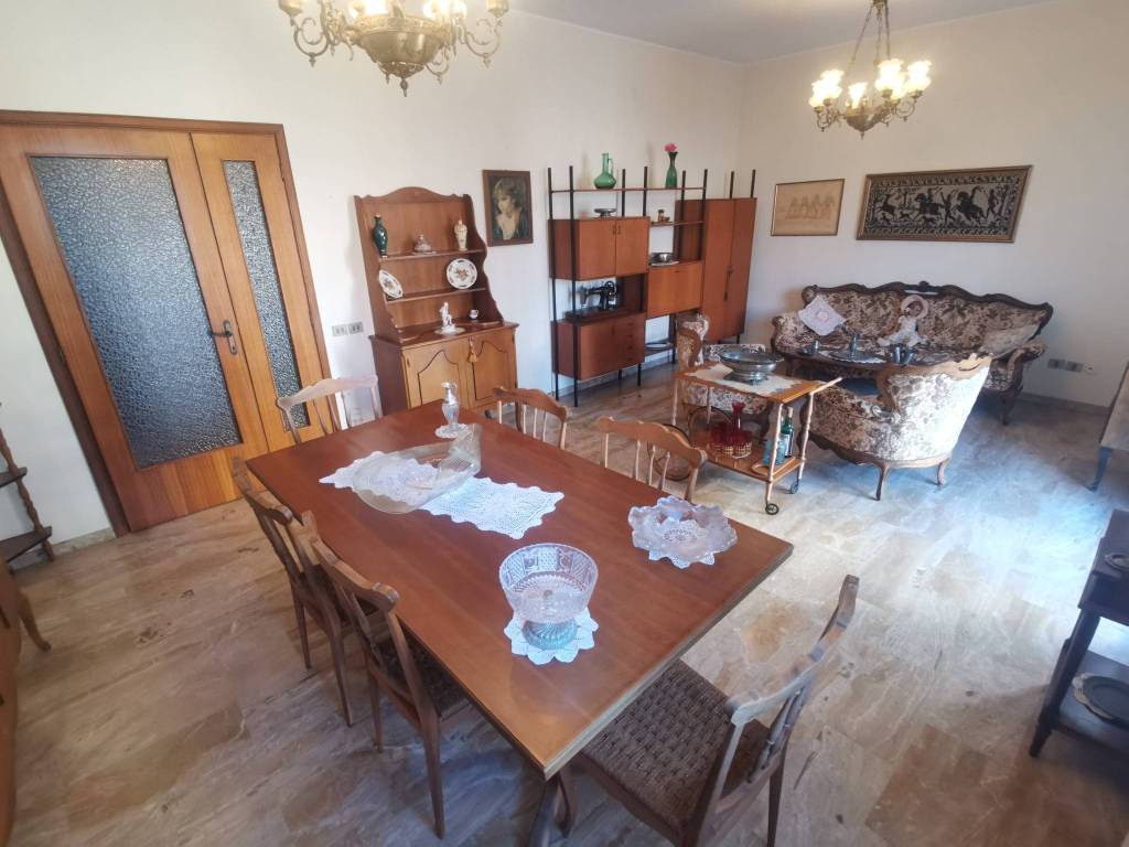 appartamento in vendita a Pesaro in zona Loreto