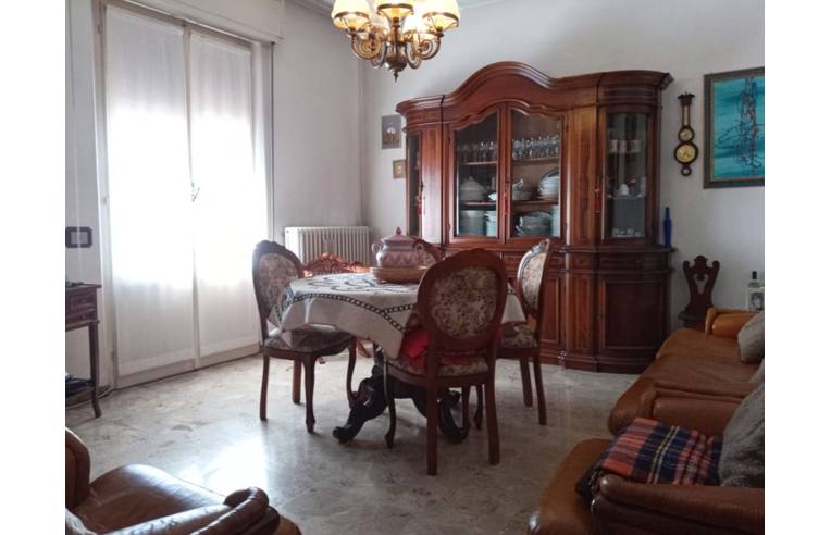 appartamento in vendita a Pesaro in zona Centro Città