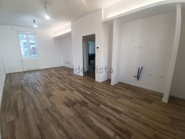 casa indipendente in vendita a Pesaro in zona Mare