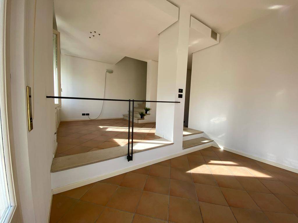casa indipendente in vendita a Pesaro in zona Mare