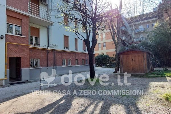 appartamento in vendita a Pesaro in zona Mare