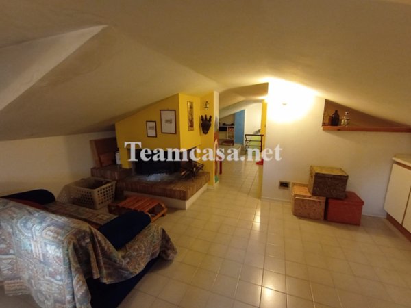 attico in vendita a Pesaro in zona Villa Ceccolini
