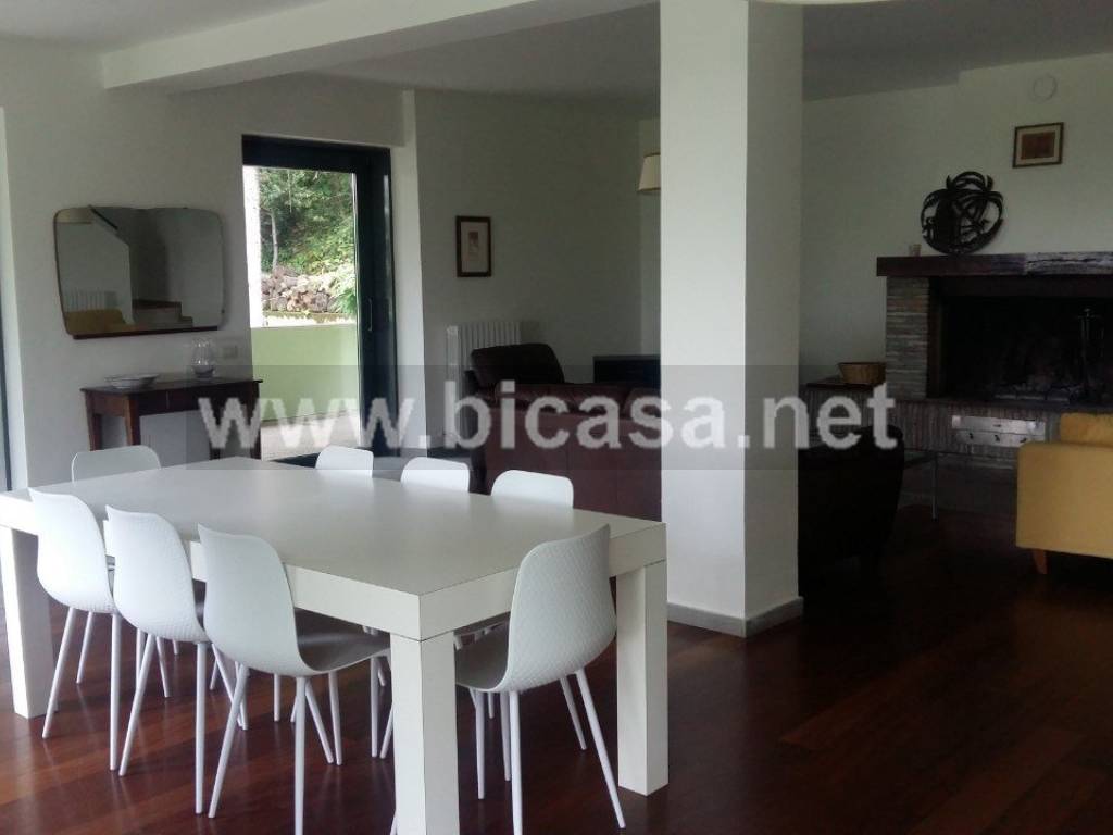casa indipendente in vendita a Pesaro in zona Villa Fastiggi