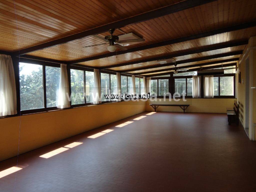 casa indipendente in vendita a Pesaro in zona Villa Fastiggi