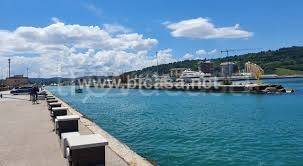 appartamento in vendita a Pesaro in zona Mare