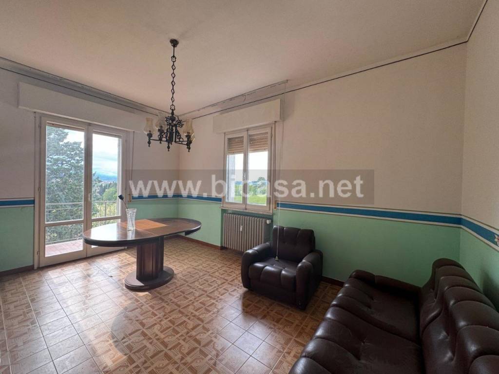 casa indipendente in vendita a Pesaro in zona Montegranaro