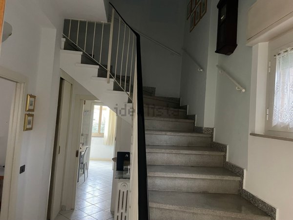 casa indipendente in vendita a Pesaro