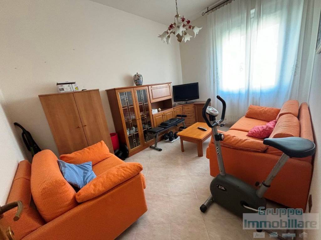 appartamento in vendita a Pesaro in zona Santa Veneranda