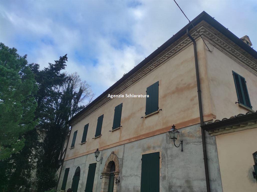 casa indipendente in vendita a Pesaro in zona Ginestreto