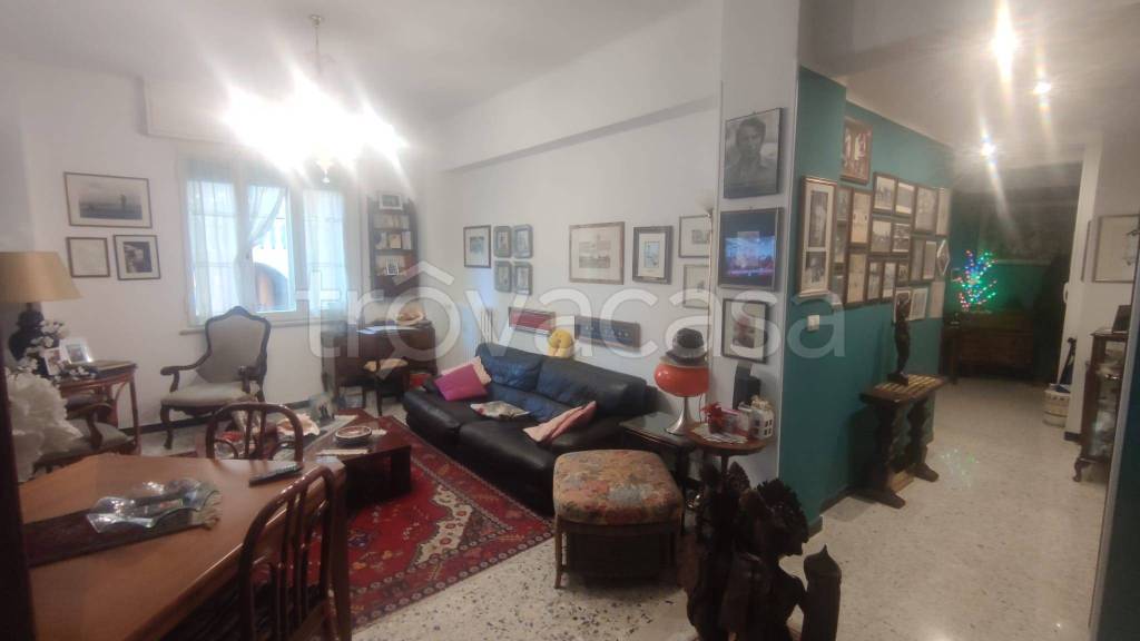 appartamento in vendita a Pesaro in zona Centro Città