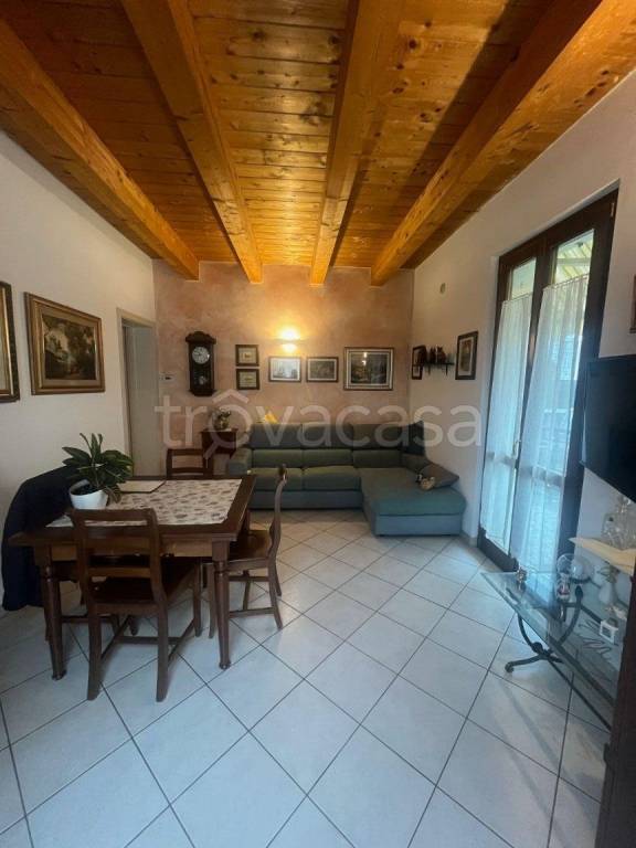 appartamento in vendita a Pesaro in zona Soria