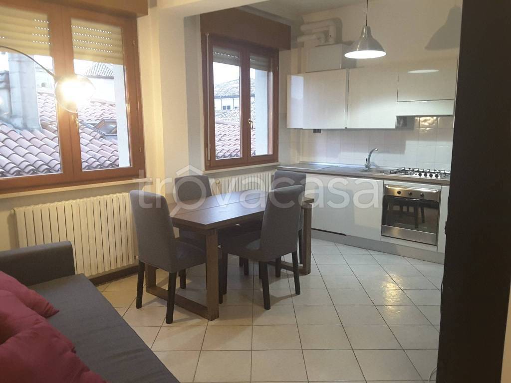 appartamento in vendita a Pesaro in zona Centro Città