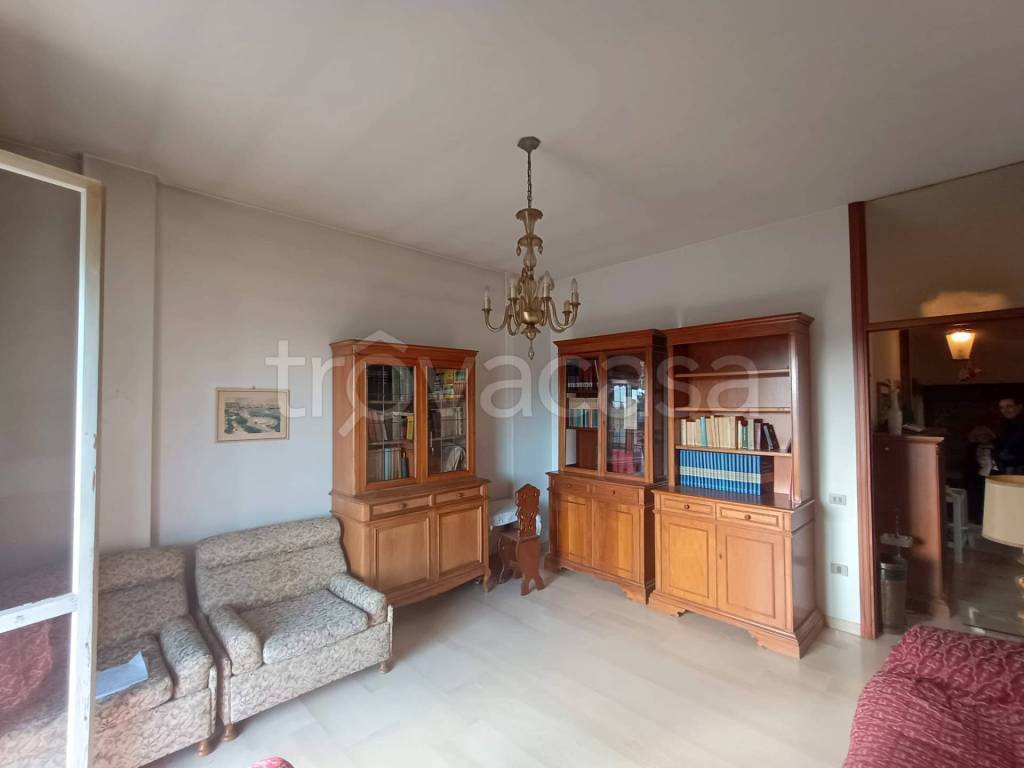 appartamento in vendita a Pesaro in zona Centro Città