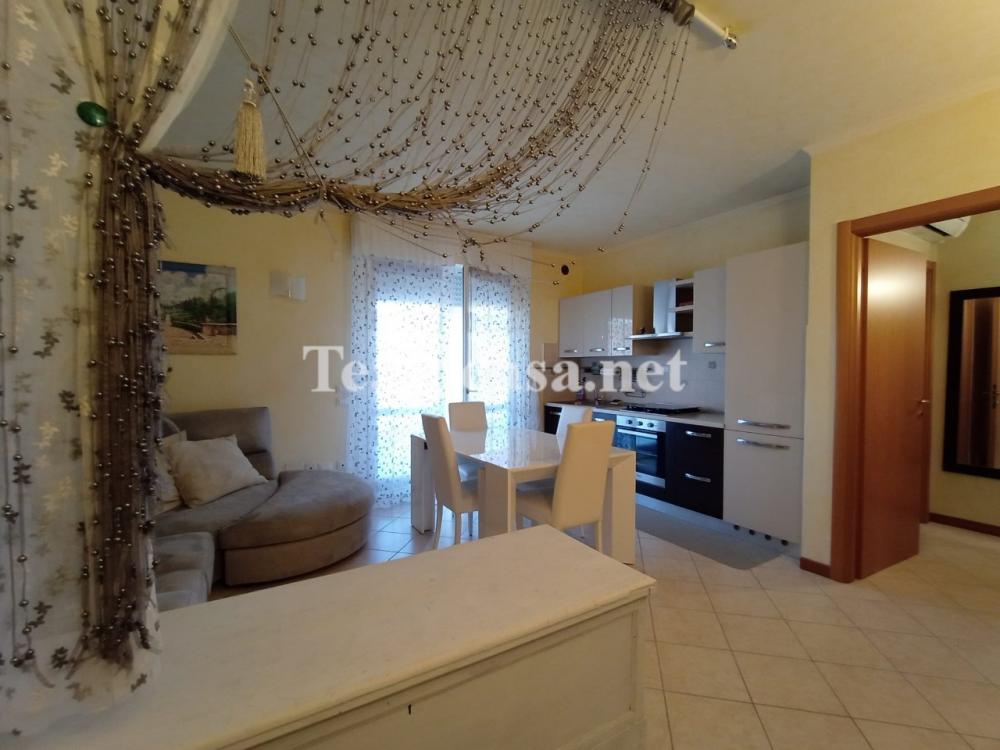 appartamento in vendita a Pesaro in zona Baia Flaminia