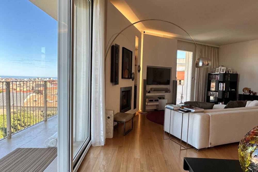 appartamento in vendita a Pesaro in zona Centro Città
