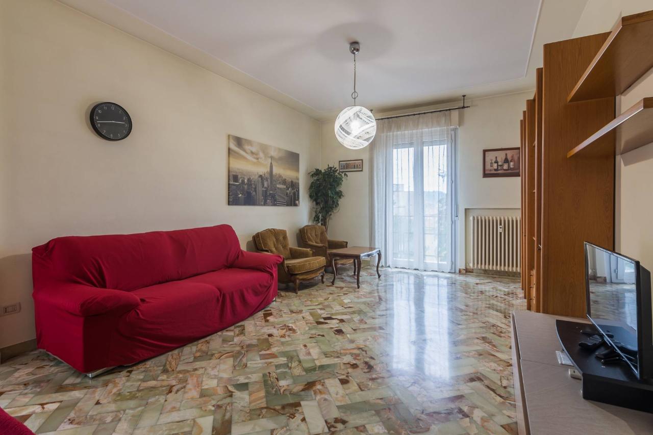 appartamento in vendita a Pesaro in zona Centro Città