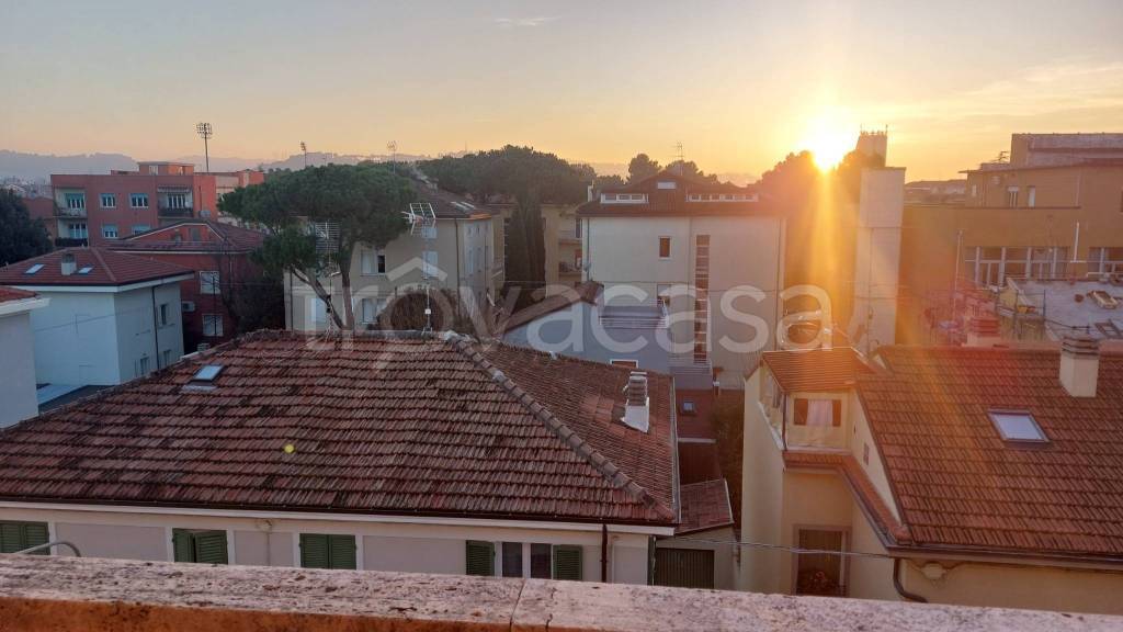 appartamento in vendita a Pesaro in zona Pantano