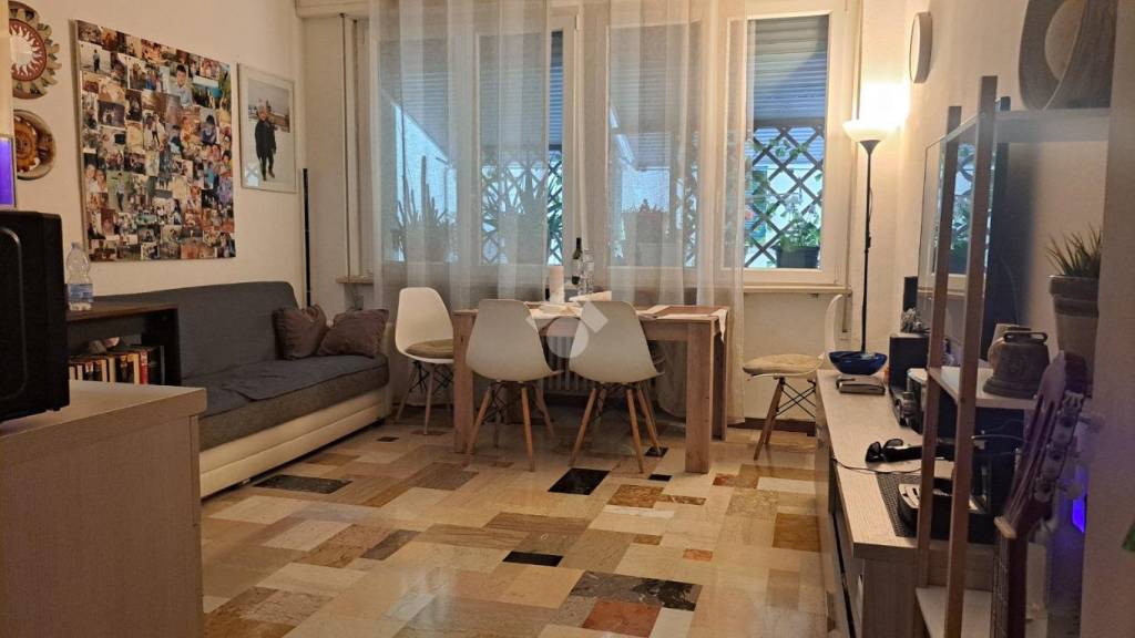 appartamento in vendita a Pesaro in zona Centro Città