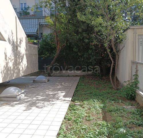 appartamento in vendita a Pesaro in zona Muraglia