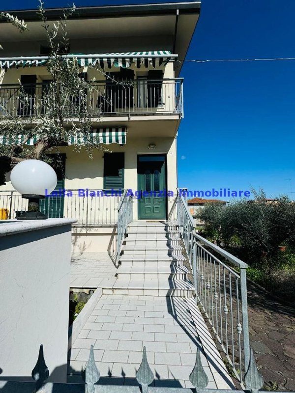 appartamento in vendita a Pesaro in zona Villa Ceccolini