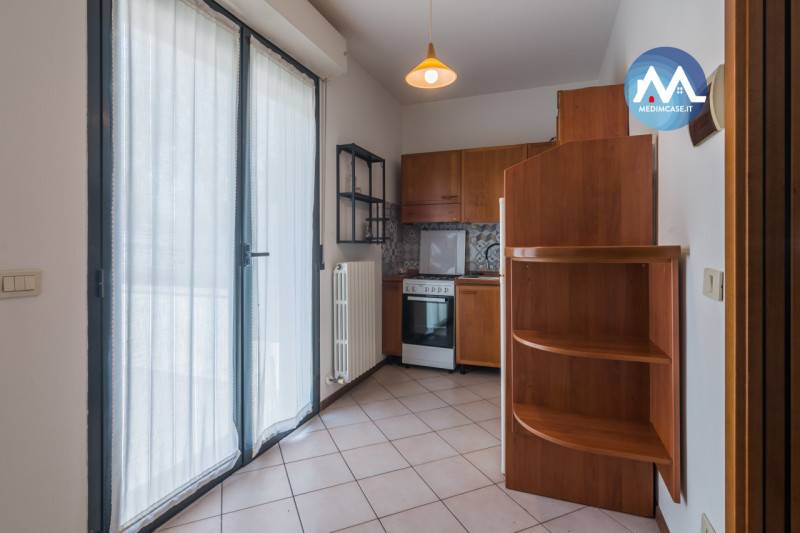 appartamento in vendita a Pesaro in zona Centro Città