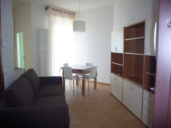 appartamento in vendita a Pesaro in zona Centro Città