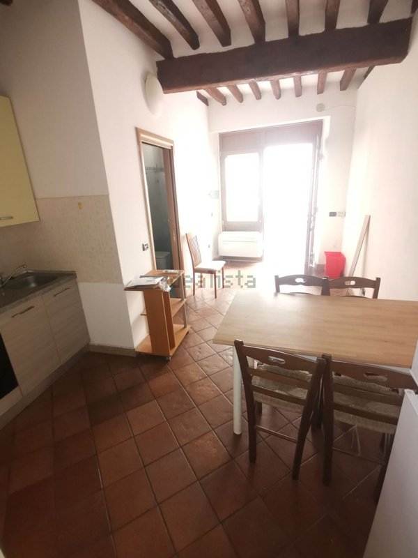 appartamento in vendita a Pesaro in zona Centro Città