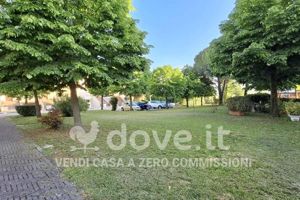 casa indipendente in vendita a Pesaro in zona Tre Ponti