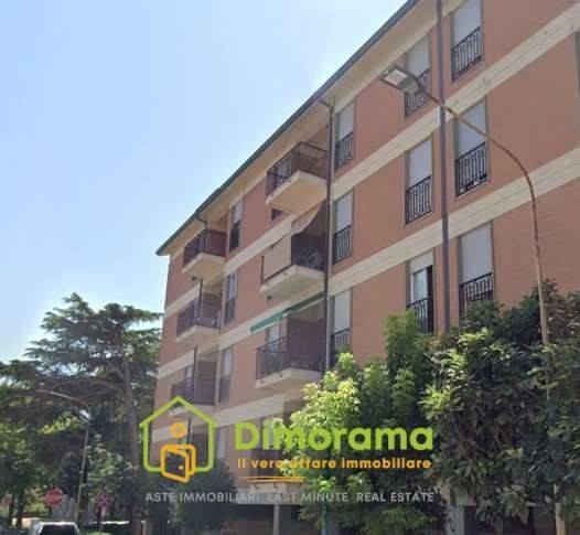 appartamento in vendita a Pesaro in zona Montegranaro