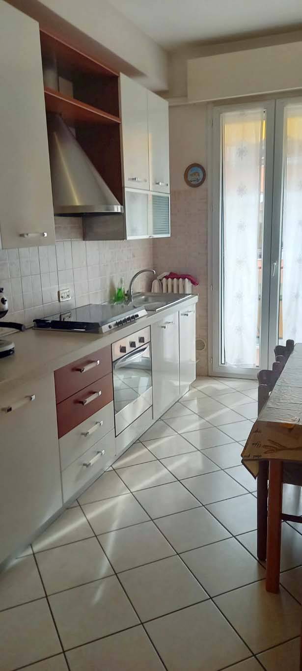appartamento in vendita a Pesaro in zona Muraglia