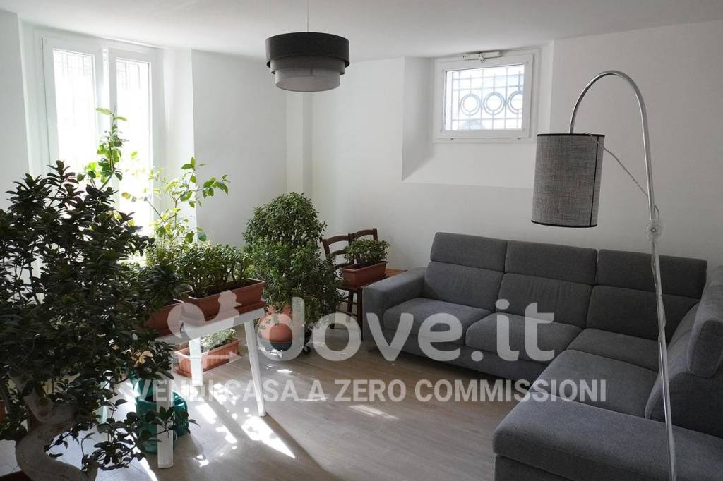 appartamento in vendita a Pesaro in zona Mare