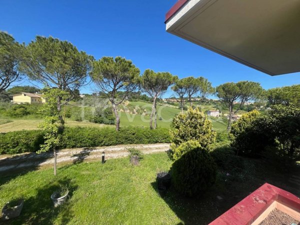casa indipendente in vendita a Pesaro in zona Candelara