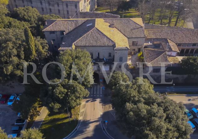 intera palazzina in vendita a Pesaro in zona Mare