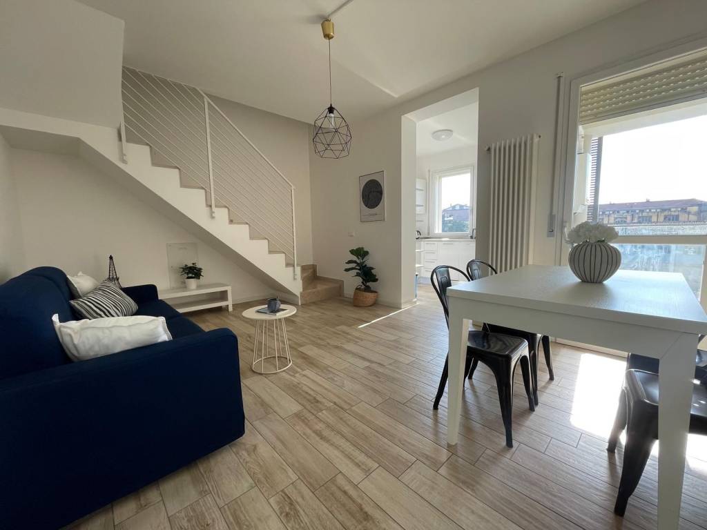 appartamento in vendita a Pesaro in zona Mare