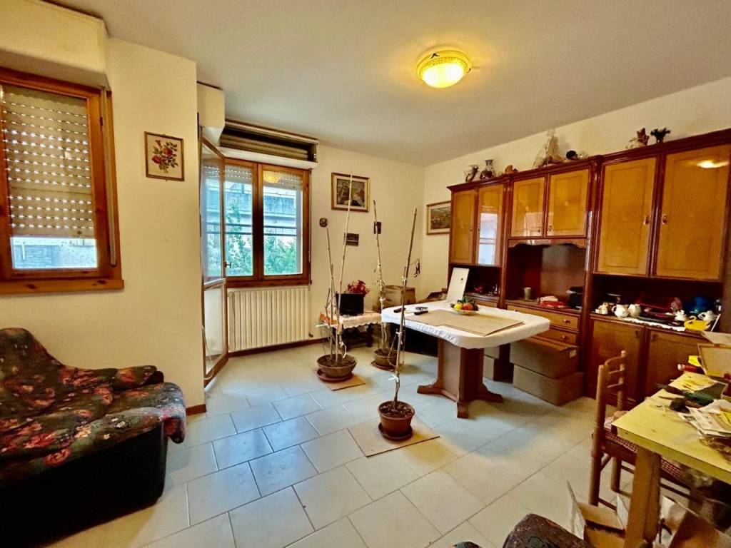 casa indipendente in vendita a Pesaro in zona Novilara