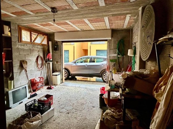 casa indipendente in vendita a Pesaro in zona Novilara