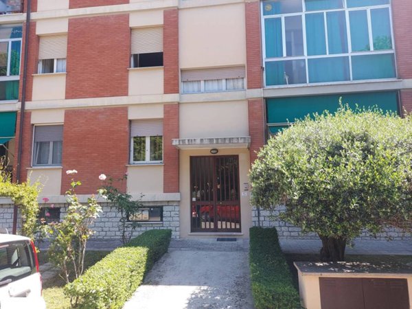 appartamento in vendita a Pesaro in zona Santa Veneranda