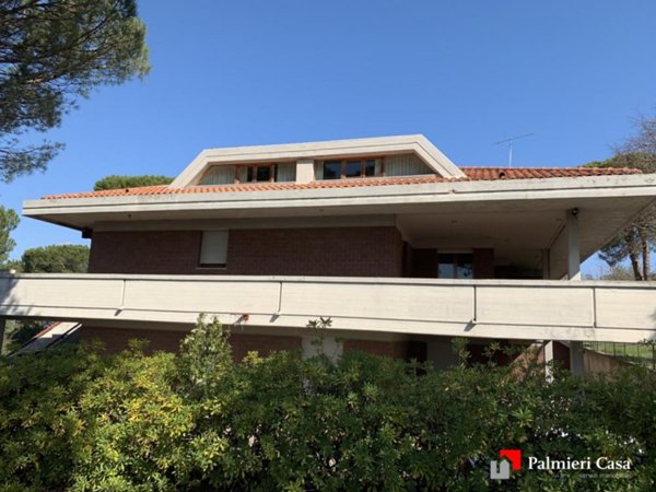 casa indipendente in vendita a Pesaro