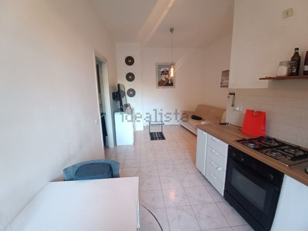 appartamento in vendita a Pesaro in zona Centro Città