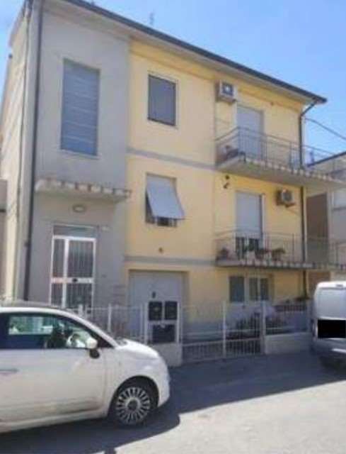 appartamento in vendita a Pesaro in zona Villa Fastiggi
