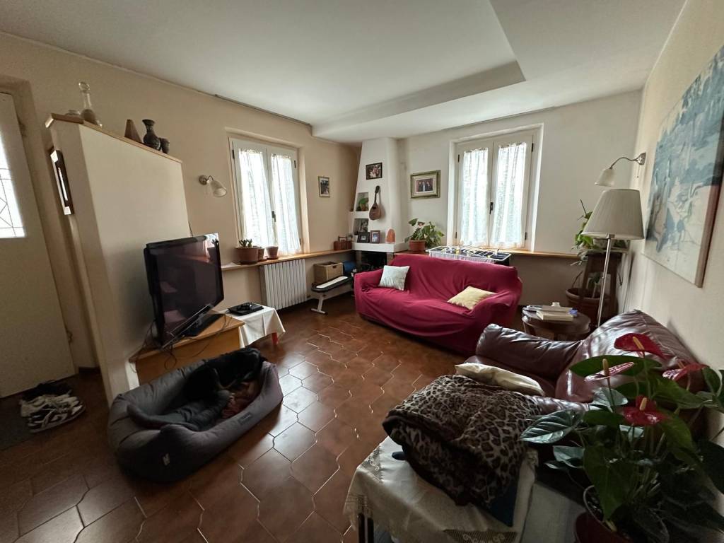 casa indipendente in vendita a Pesaro in zona Pantano