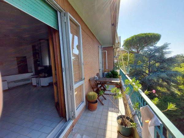 appartamento in vendita a Pesaro in zona Mare