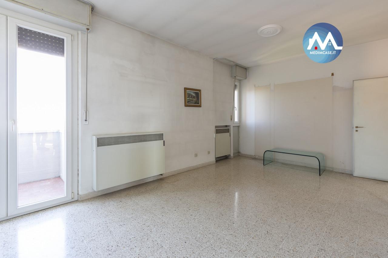appartamento in vendita a Pesaro in zona Pantano