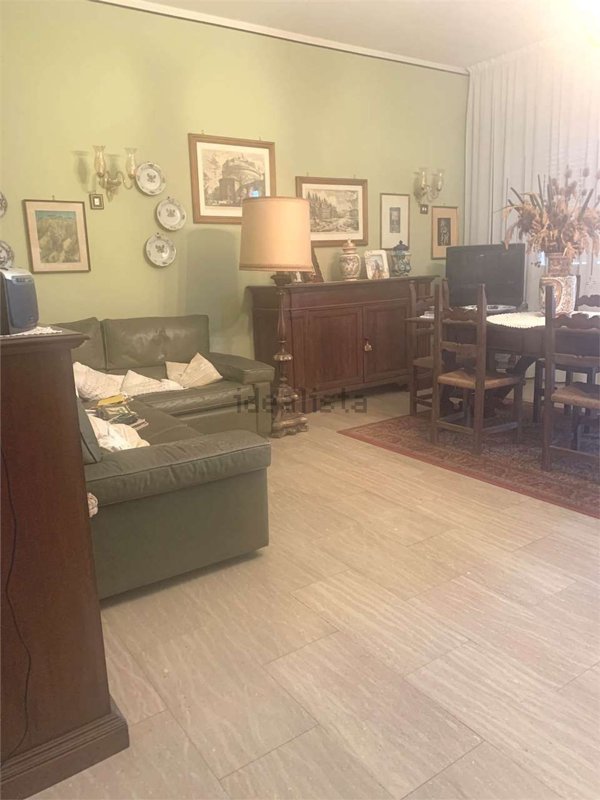 appartamento in vendita a Pesaro in zona Centro Città